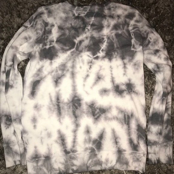 American Eagle Sweatshirt - Picture 3 of 3